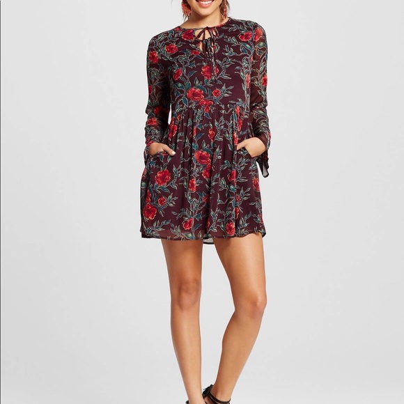 Xhilaration Dresses & Skirts - Women’s floral dress.